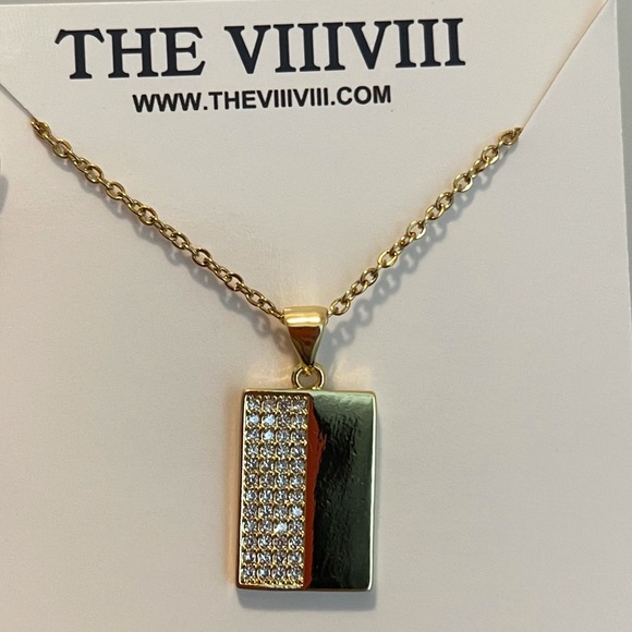 Cubic zirconia rectangular pendant gold necklace - Picture 3 of 5